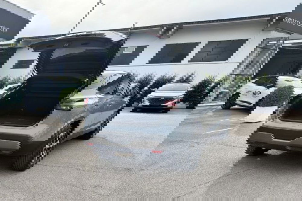 Nissan Qashqai usata a Latina (7)