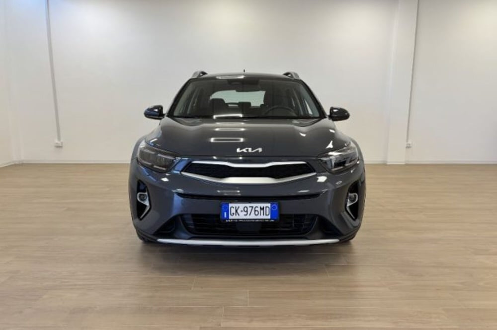 Kia Stonic usata a Latina (2)