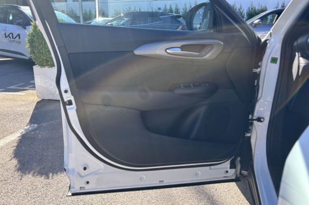 Alfa Romeo Tonale usata a Latina (12)