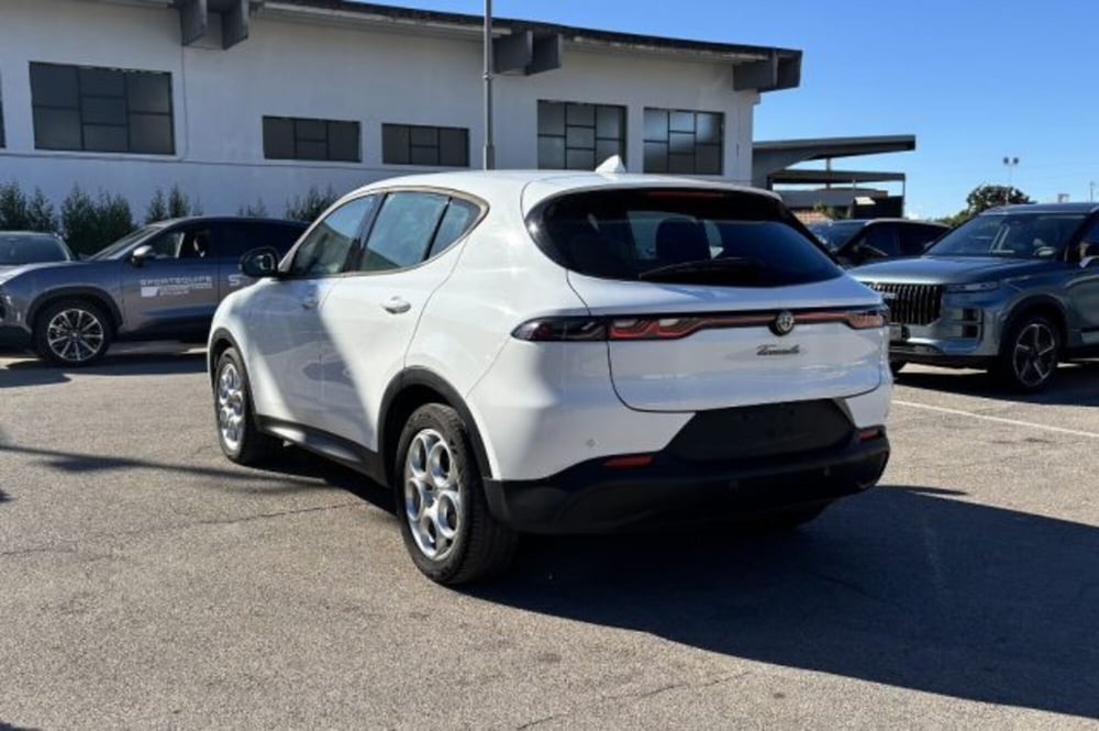 Alfa Romeo Tonale usata a Latina (5)