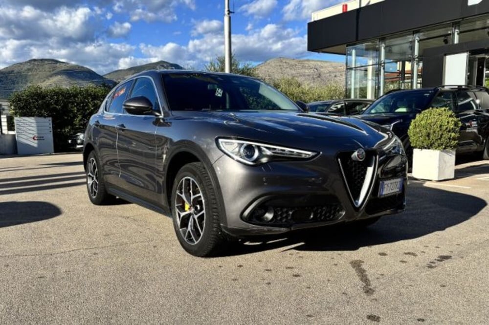 Alfa Romeo Stelvio usata a Latina