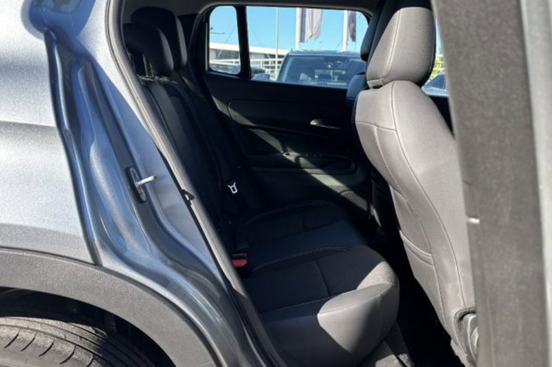 Jeep Avenger usata a Latina (10)