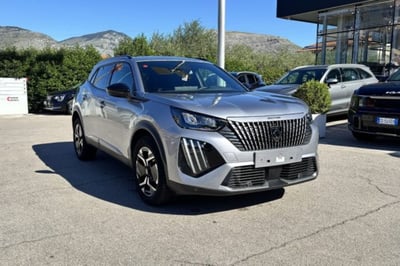 Peugeot 2008 PureTech 100 S&amp;S Allure del 2024 usata a Fondi