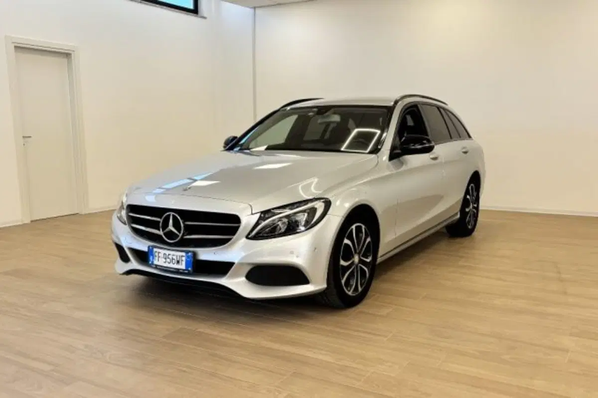 Mercedes-Benz Classe C Station Wagon usata a Latina (3)