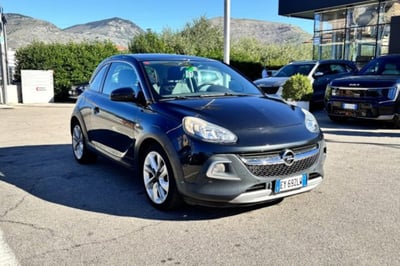 Opel Adam Rocks 1.2 70 CV del 2015 usata a Fondi