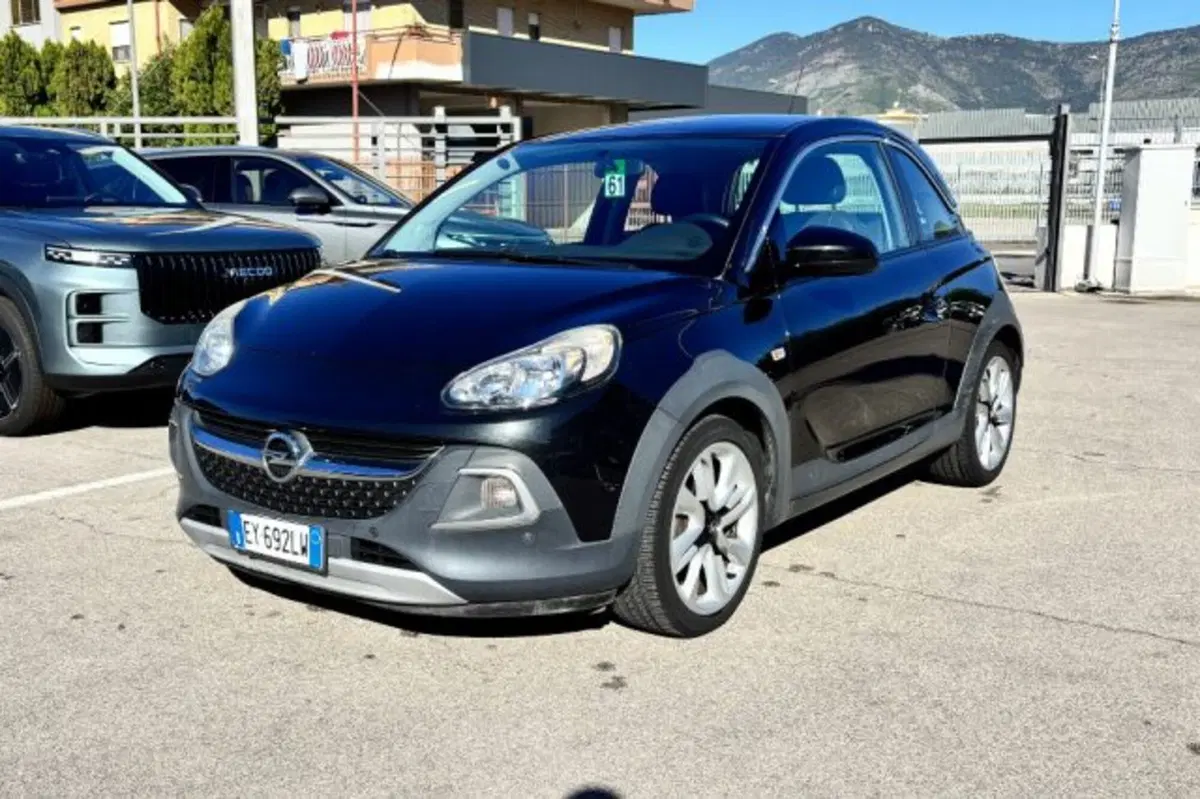 Opel Adam usata a Latina (3)