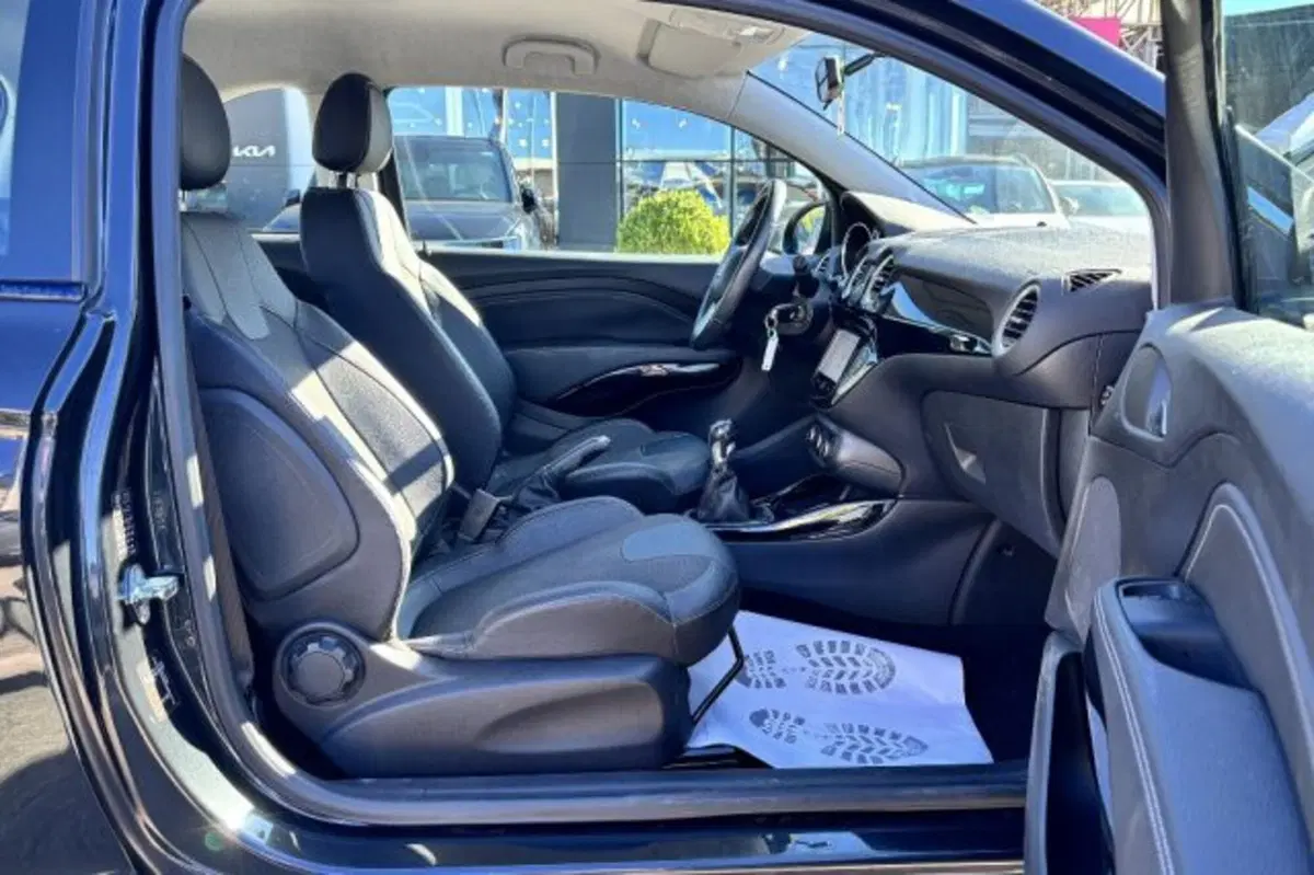 Opel Adam usata a Latina (8)