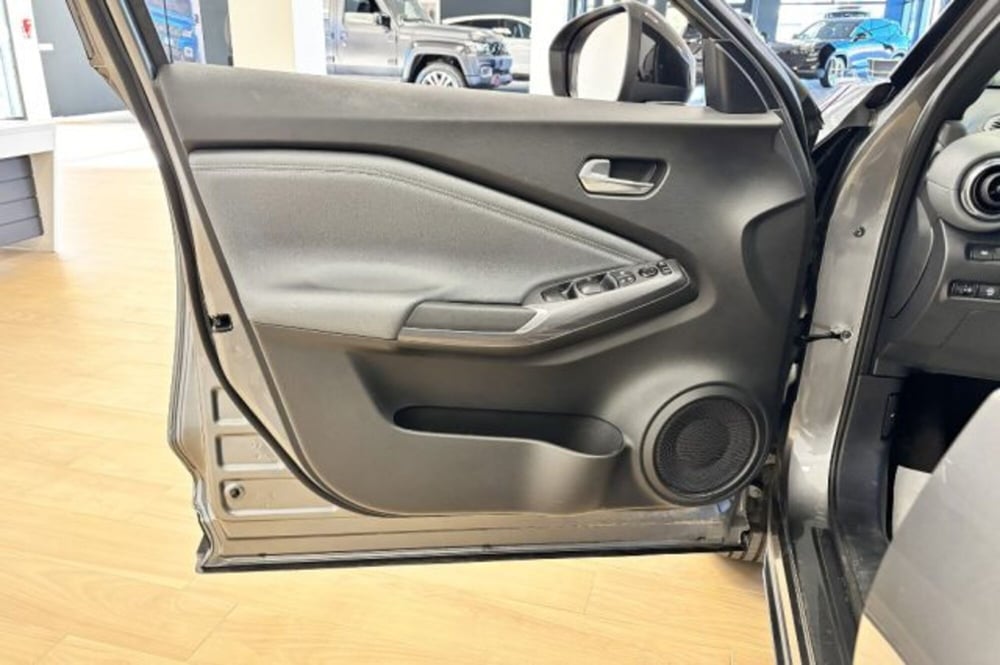 Nissan Juke usata a Latina (12)