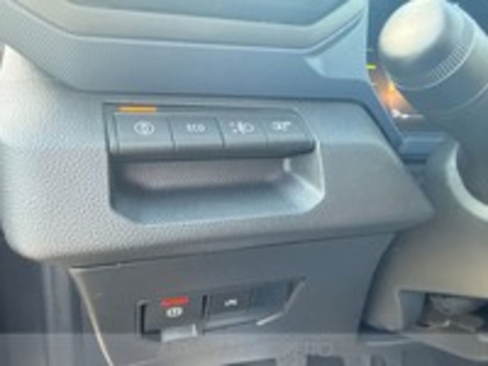 Dacia Duster usata a Udine (14)
