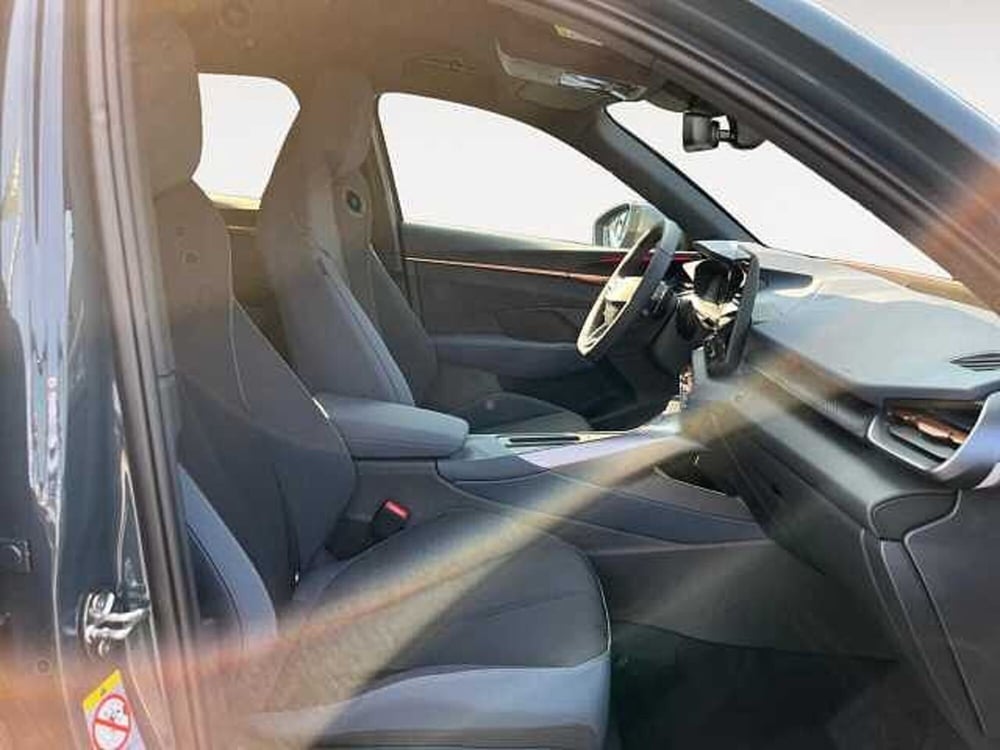 Cupra Terramar nuova a Lecco (15)