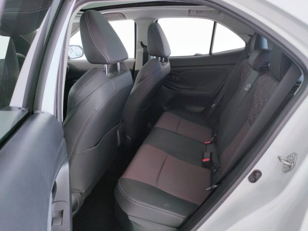 Toyota Yaris Cross usata a Teramo (13)
