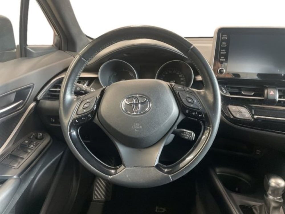Toyota Toyota C-HR usata a Vercelli (10)