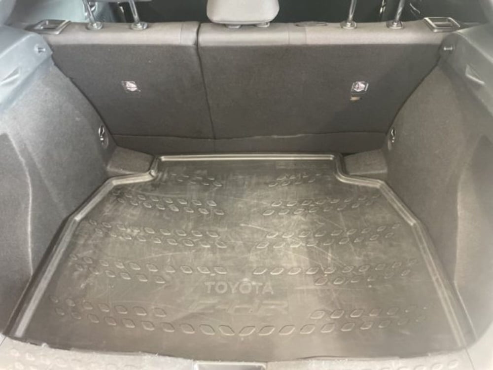 Toyota Toyota C-HR usata a Vercelli (11)