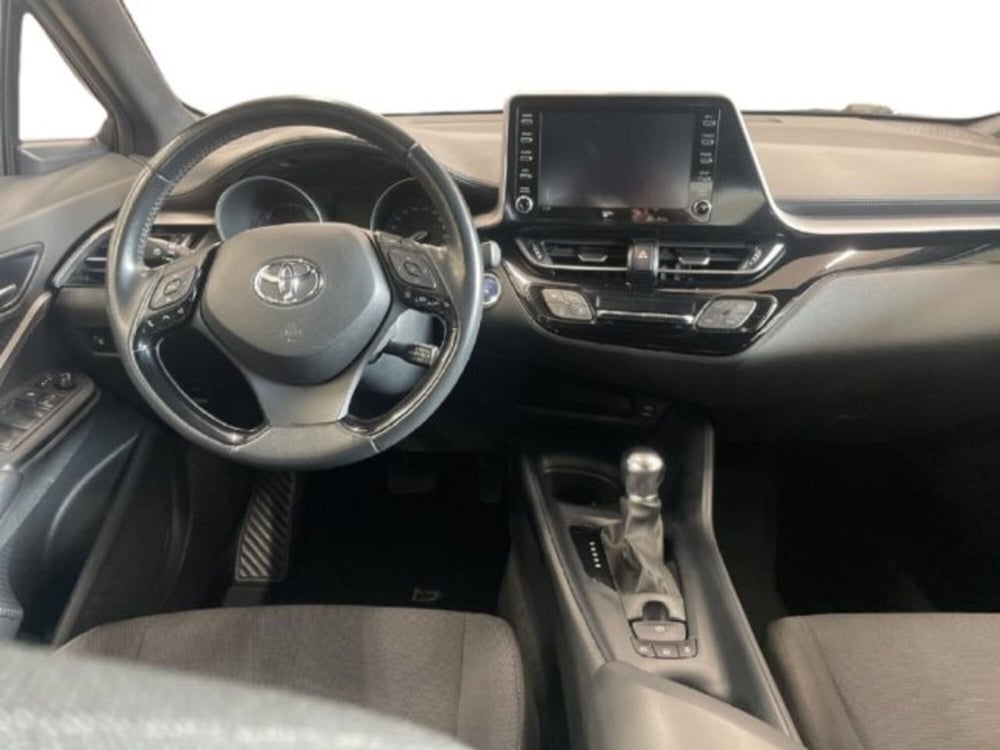 Toyota Toyota C-HR usata a Vercelli (9)