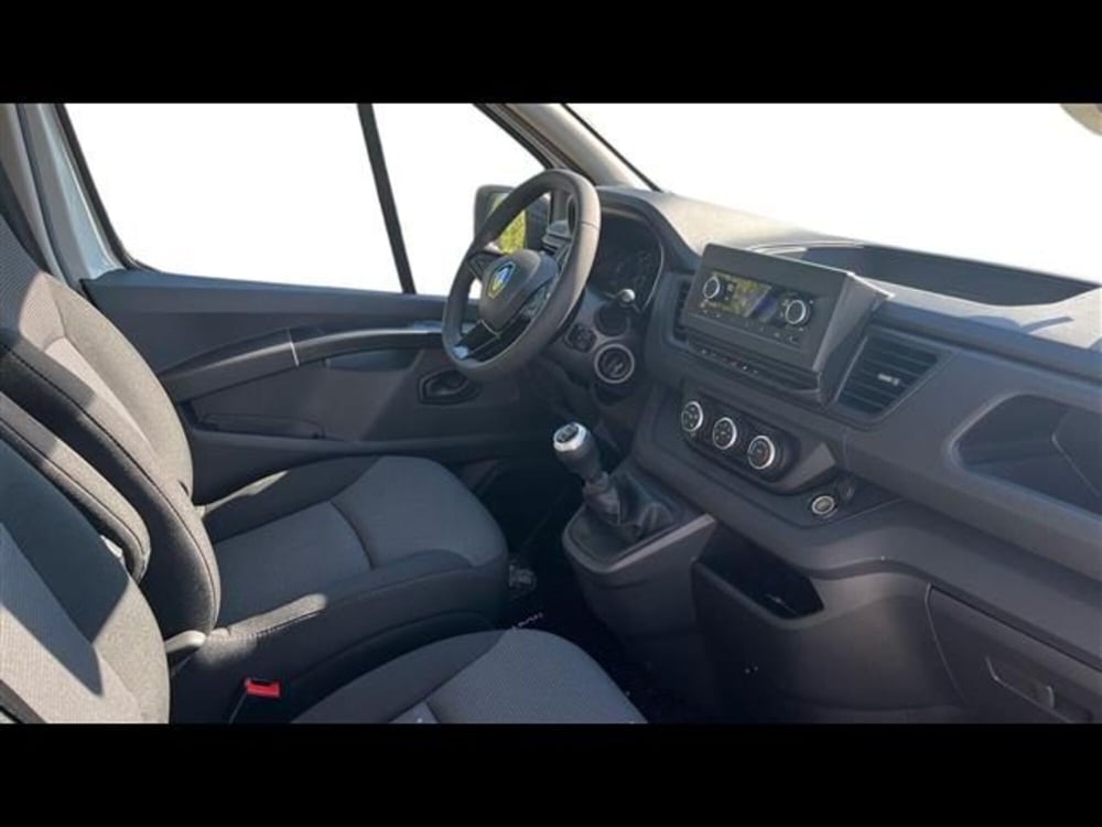 Renault Trafic Furgone nuova a Firenze (11)