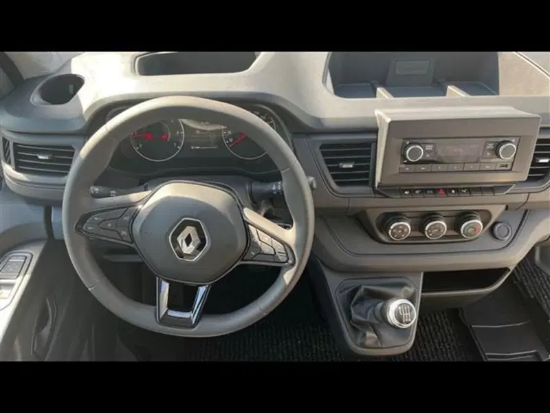 Renault Trafic Furgone nuova a Firenze (7)