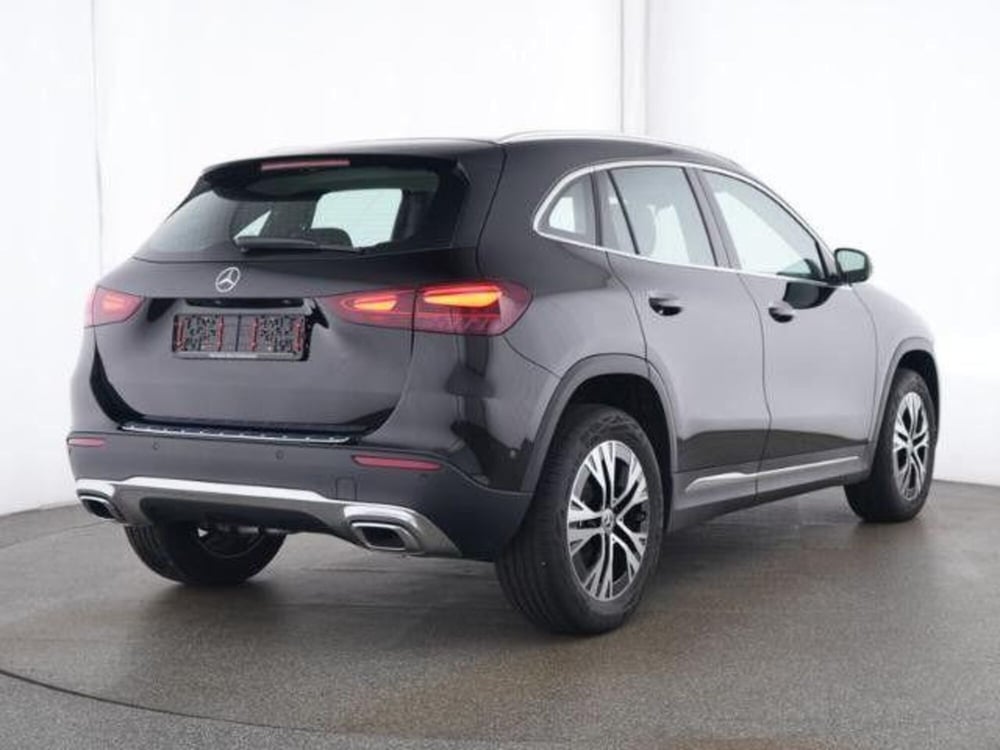 Mercedes-Benz GLA SUV usata a Milano (3)