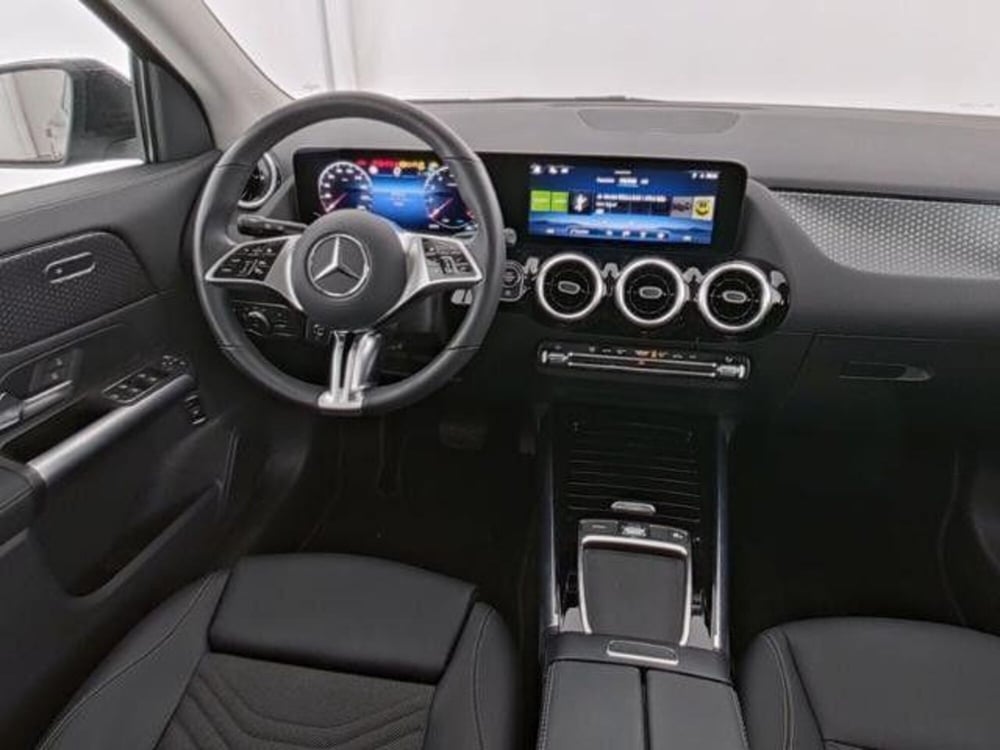 Mercedes-Benz GLA SUV usata a Milano (7)