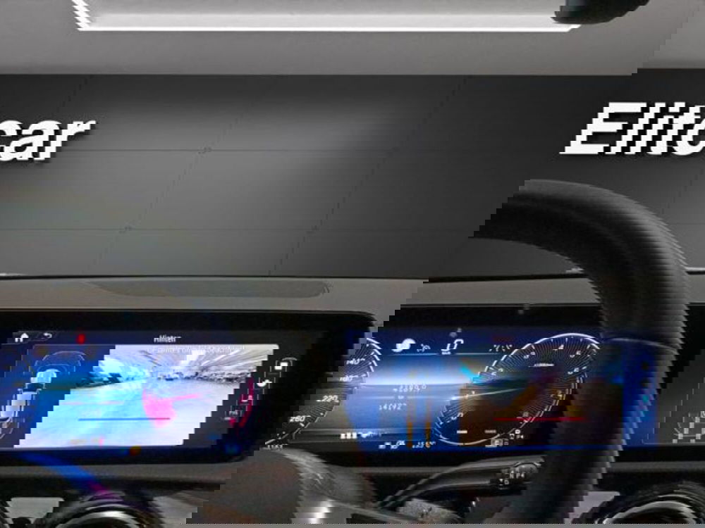 Mercedes-Benz CLA Shooting Brake usata a Milano (14)