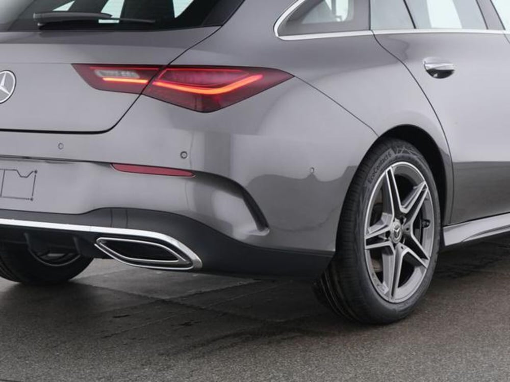 Mercedes-Benz CLA Shooting Brake usata a Milano (4)