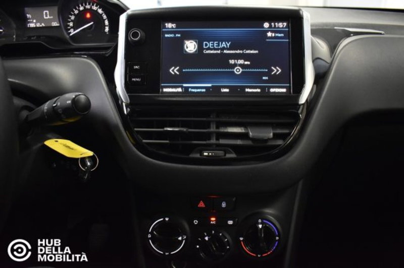 Peugeot 208 usata a Perugia (13)