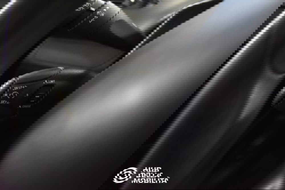 Peugeot 208 usata a Perugia (15)