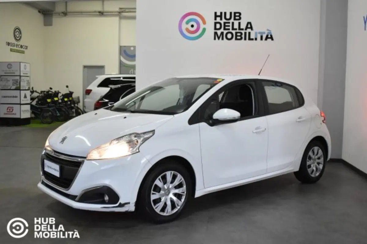 Peugeot 208 usata a Perugia (3)