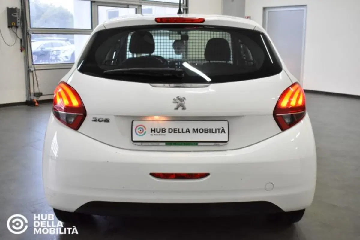 Peugeot 208 usata a Perugia (5)