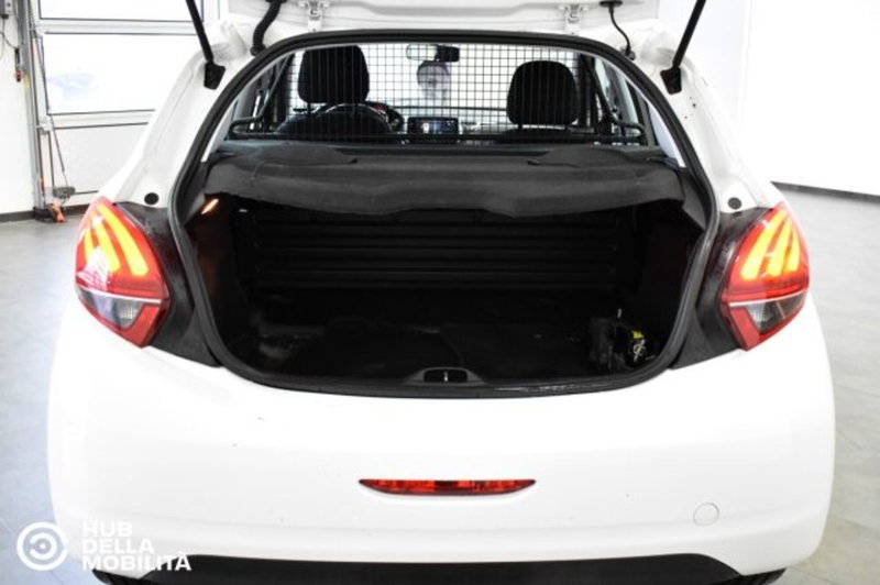 Peugeot 208 usata a Perugia (6)