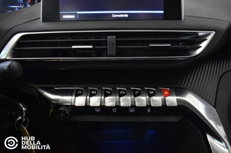 Peugeot 3008 usata a Perugia (13)