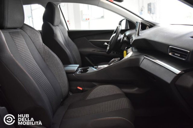 Peugeot 3008 usata a Perugia (19)