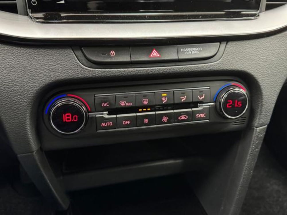 Kia XCeed usata a Como (17)