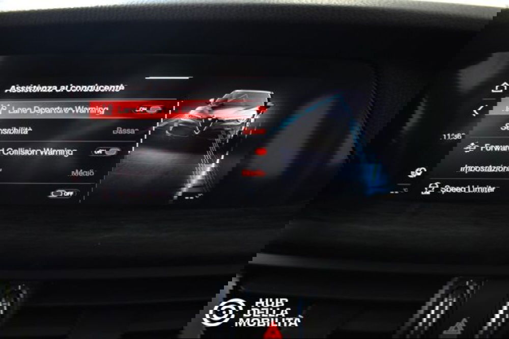 Alfa Romeo Stelvio usata a Perugia (13)