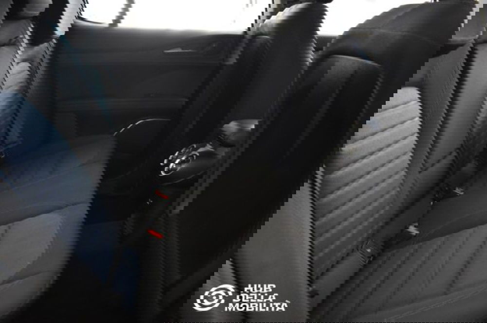 Alfa Romeo Stelvio usata a Perugia (20)