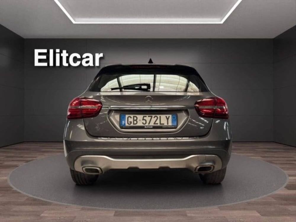 Mercedes-Benz GLA SUV usata a Novara (3)