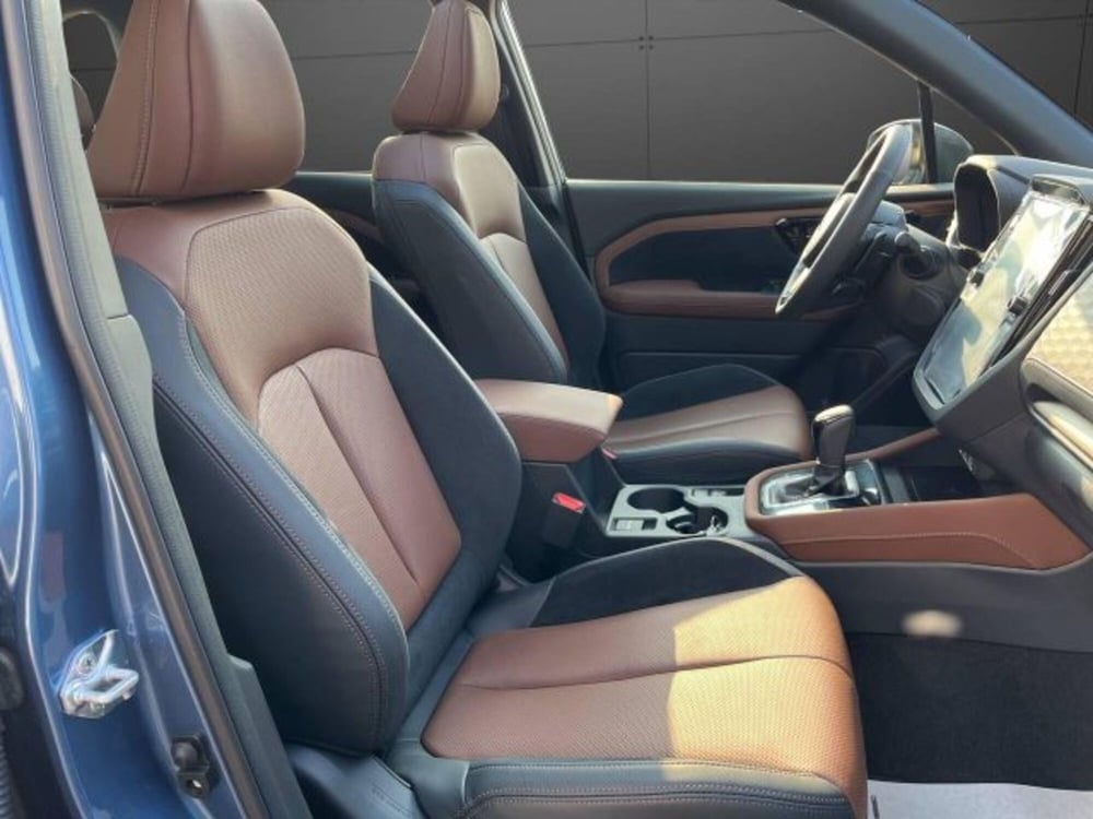 Subaru Forester nuova a Novara (10)