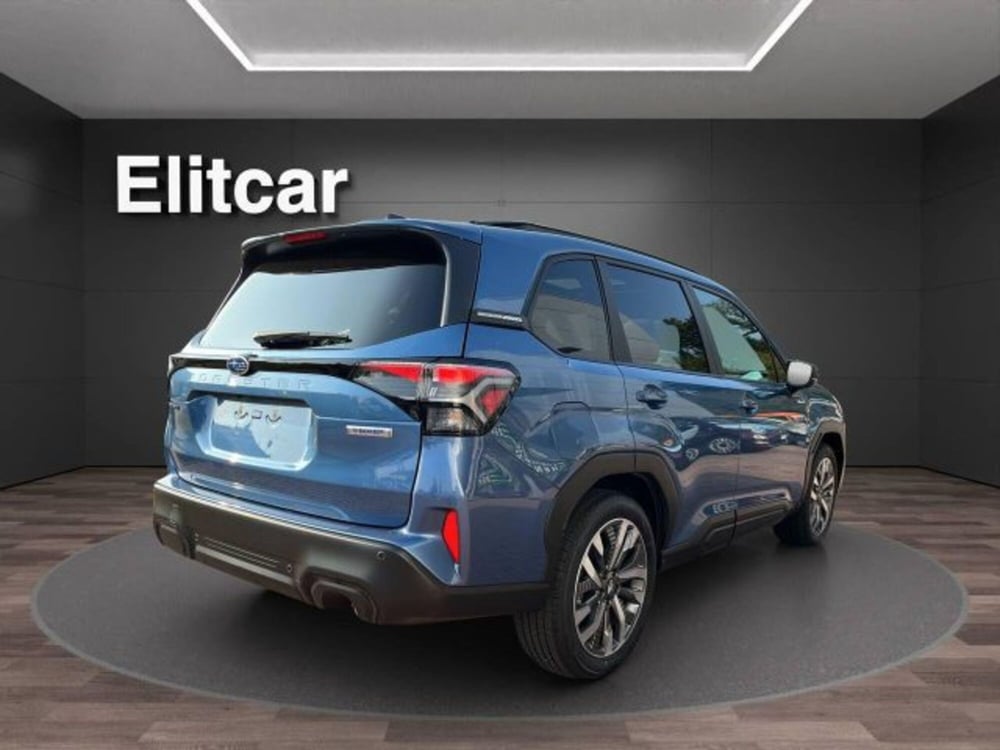 Subaru Forester nuova a Novara (6)
