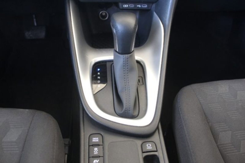 Toyota Yaris Cross usata a Roma (17)