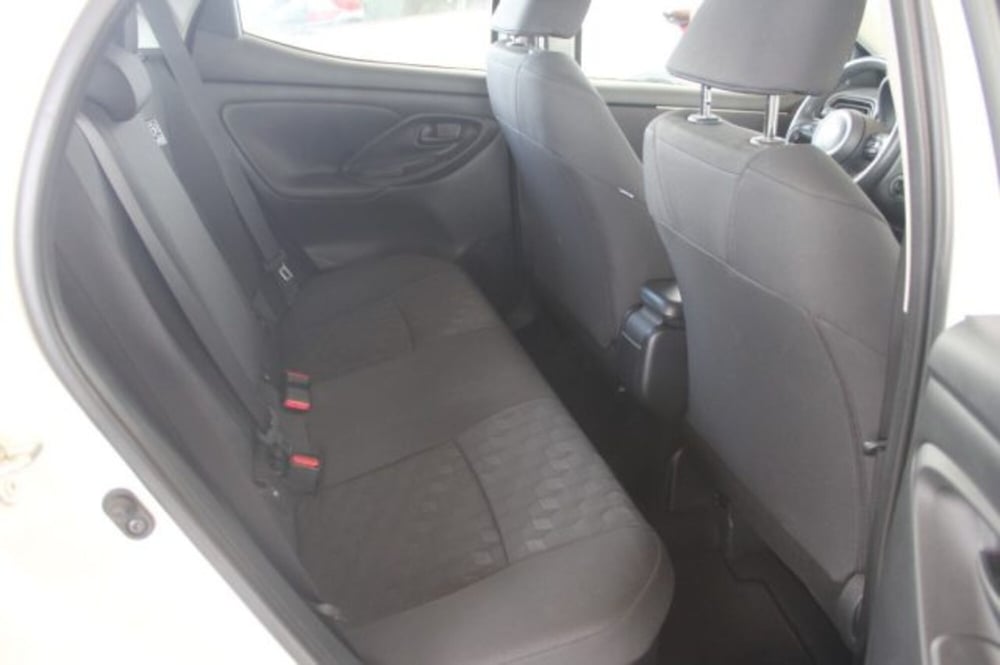Toyota Yaris Cross usata a Roma (8)