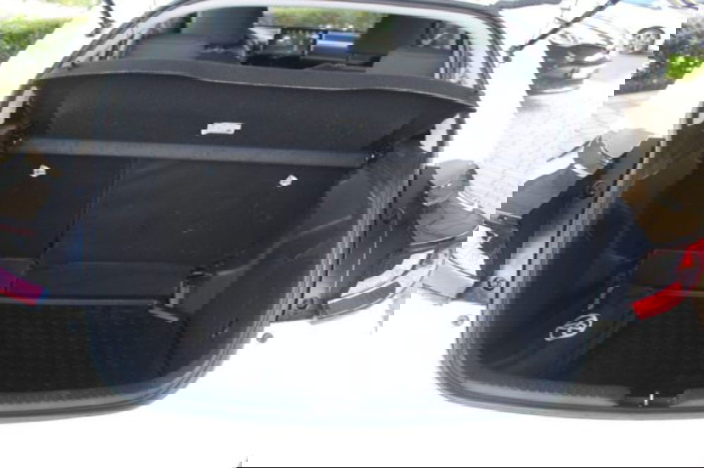 Toyota Yaris Cross usata a Roma (11)