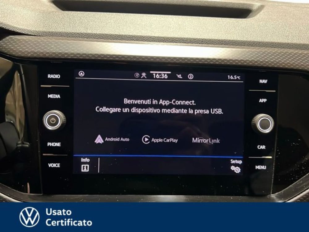 Volkswagen T-Cross usata a Vicenza (14)