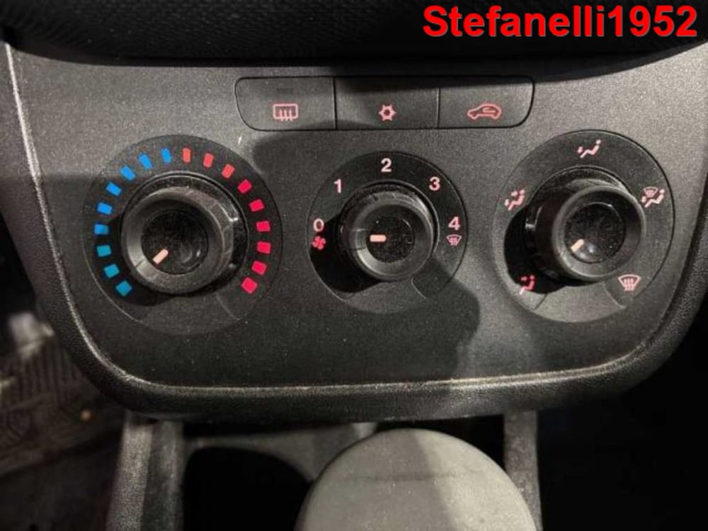 Fiat Punto usata a Bologna (17)