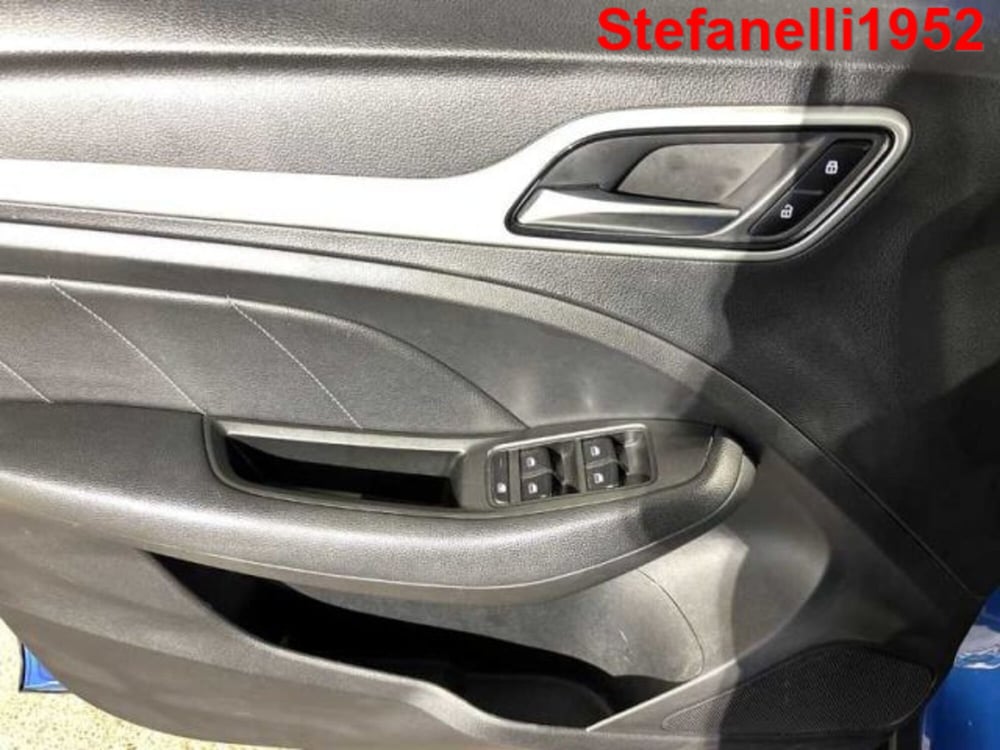 Mg ZS EV usata a Bologna (10)
