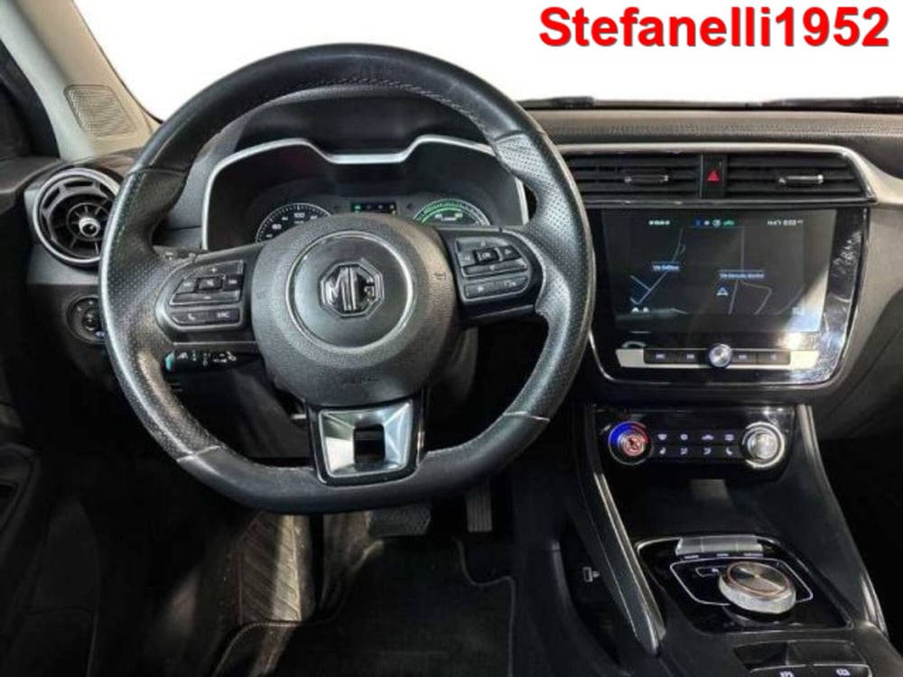 Mg ZS EV usata a Bologna (14)