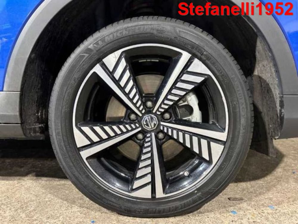 Mg ZS EV usata a Bologna (8)