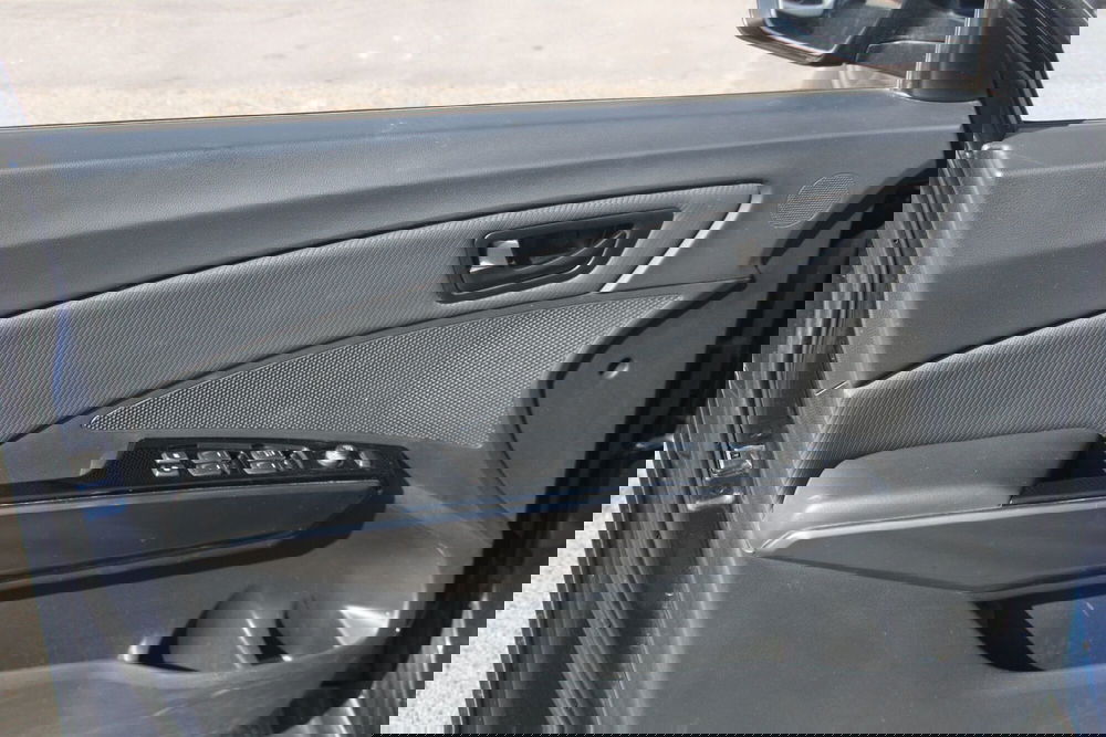 Ssangyong Tivoli usata a Catania (15)