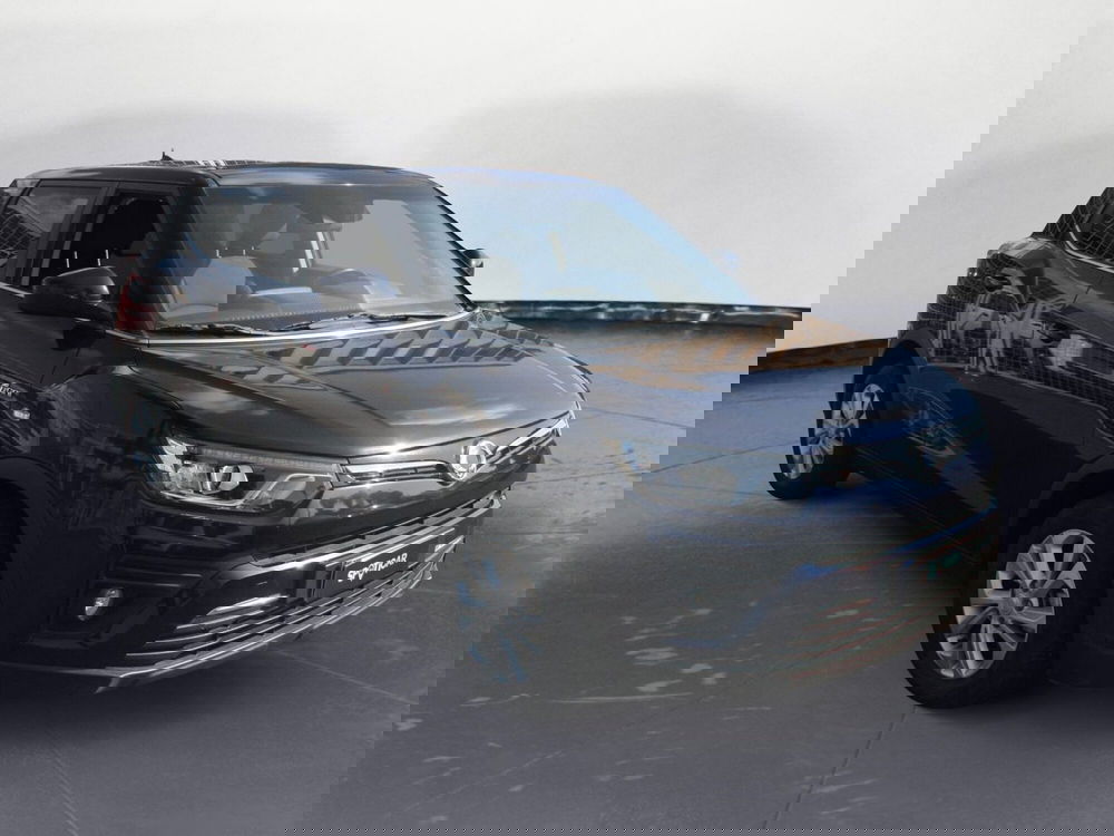 Ssangyong Tivoli usata a Catania (2)