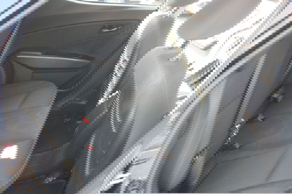 Ssangyong Tivoli usata a Catania (20)