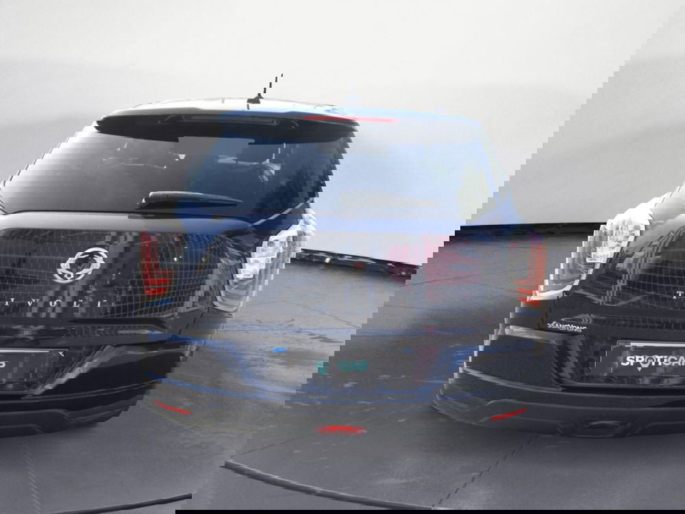 Ssangyong Tivoli usata a Catania (4)