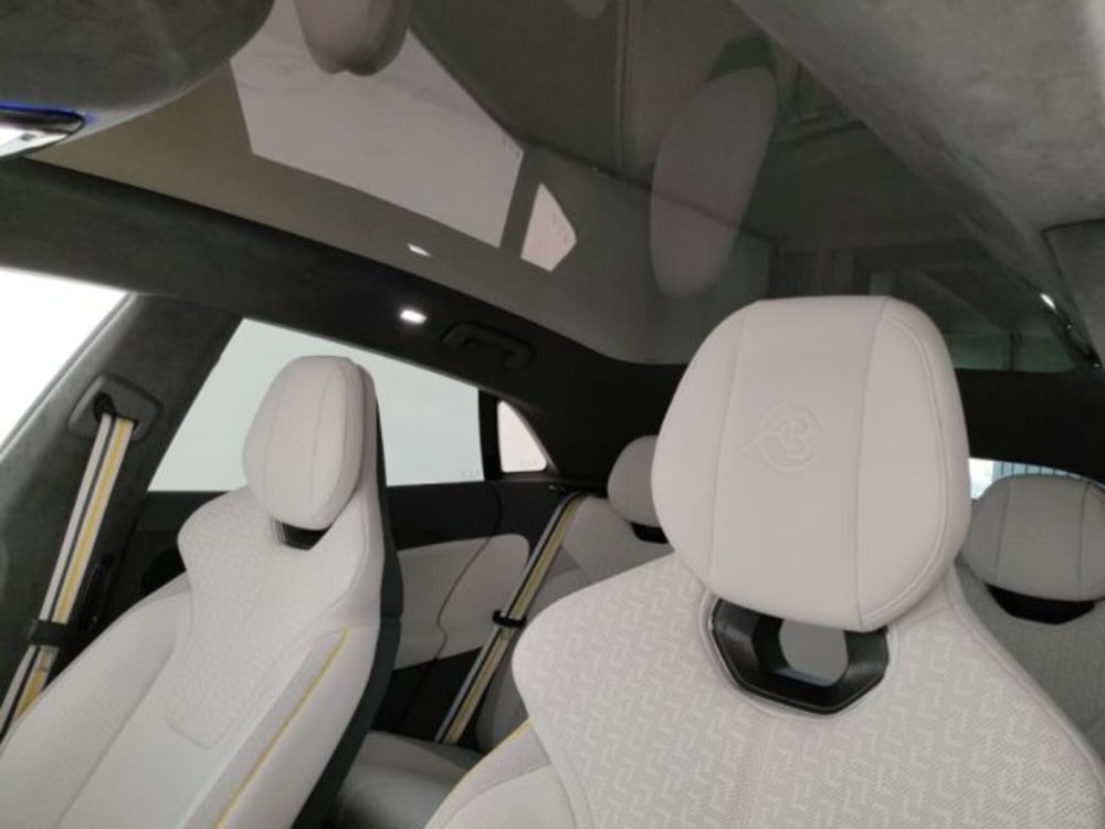 Lotus Emeya usata a Modena (17)